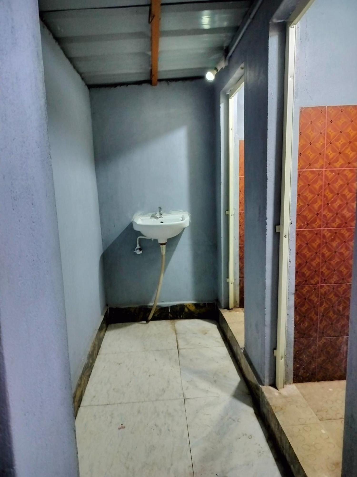 Хостел Sri Durga Jatri Nibasa Brahmapur Экстерьер фото